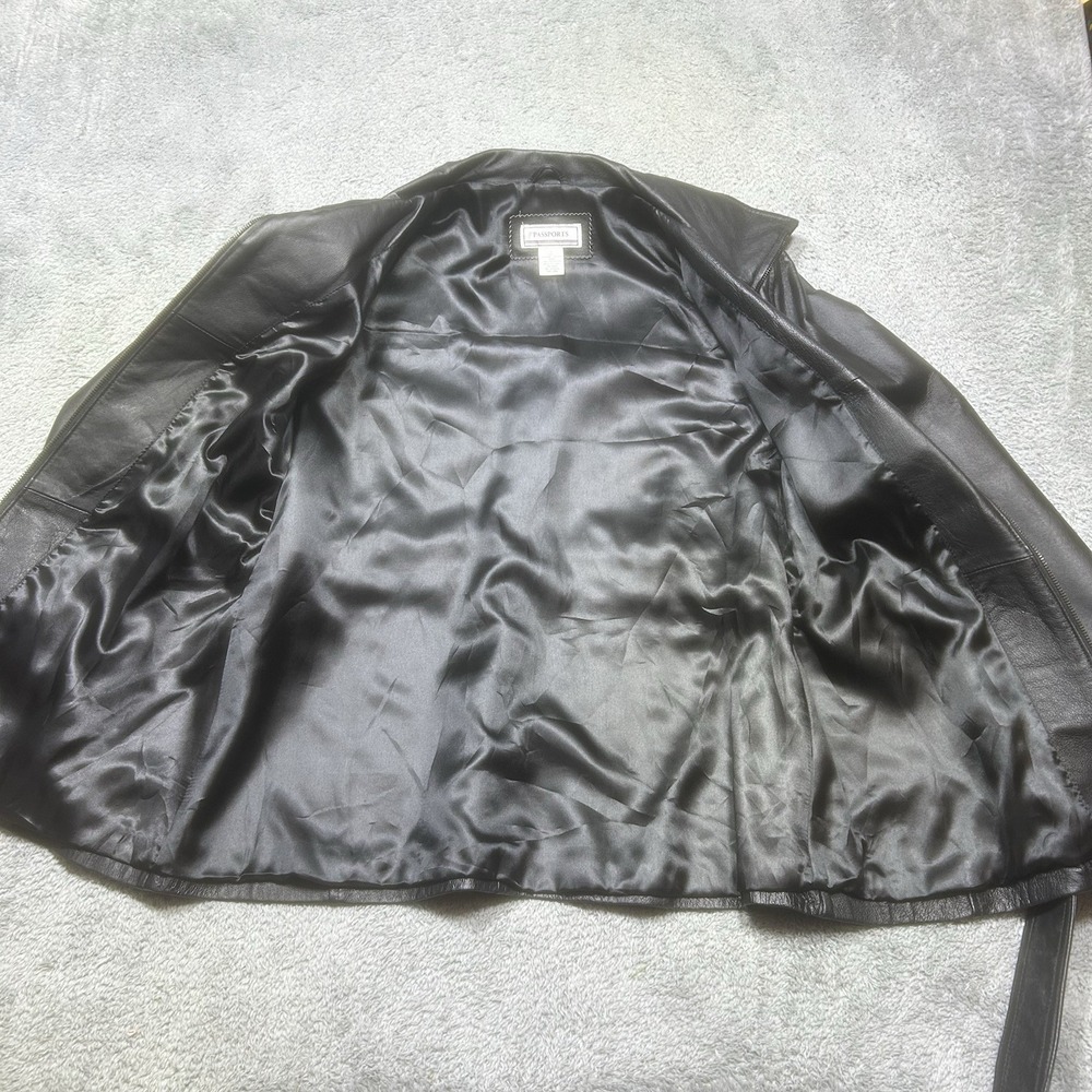 Vintage Passports Jacket Womens L Black Leather Biker Motorcycle Belted Mid Leng - Picture 3 of 11